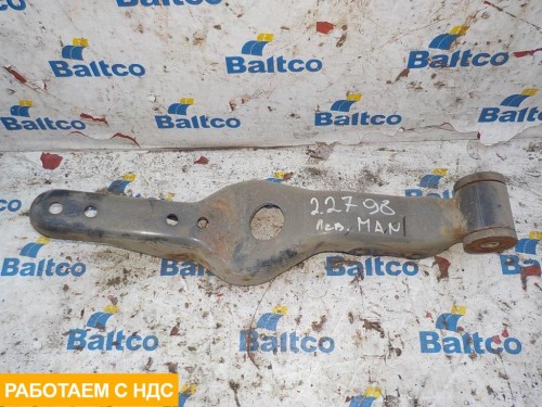 Кронштейн кабины левый