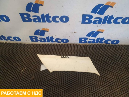 Заглушка кронштейна фары левая