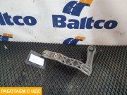 Кронштейн диффузора левый