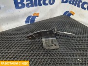 Кронштейн радиатора левый