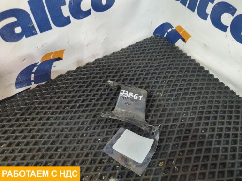 Кронштейн крана ABS левый