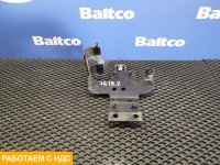 Кронштейн ускорительного клапана