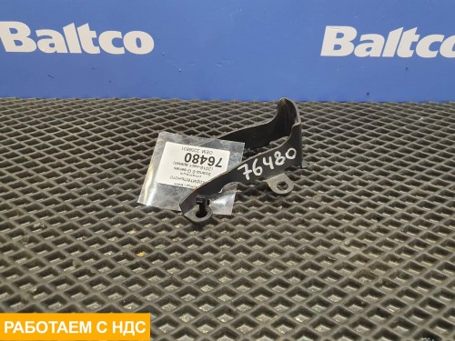 Кронштейн ускорительного клапана