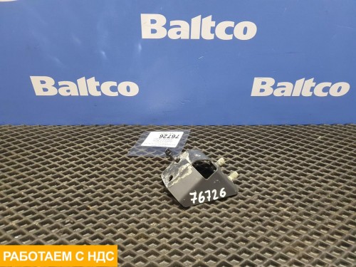 Кронштейн теплозащитного кожуха глушителя